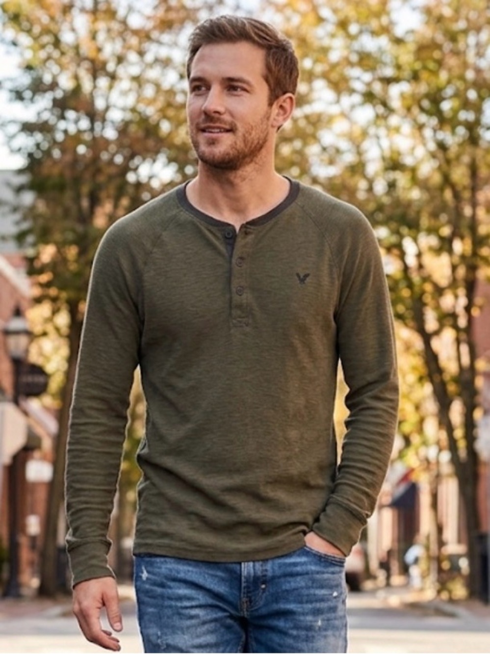 American Eagle Outfitters Olive Long-Sleeve Henley